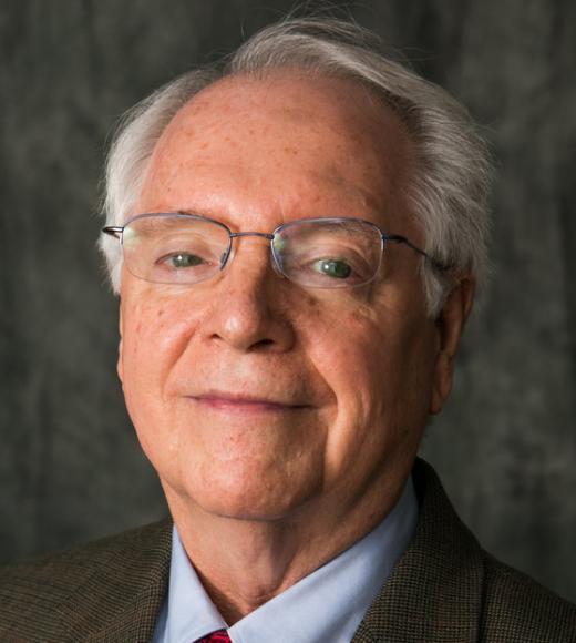 michael savageau headshot
